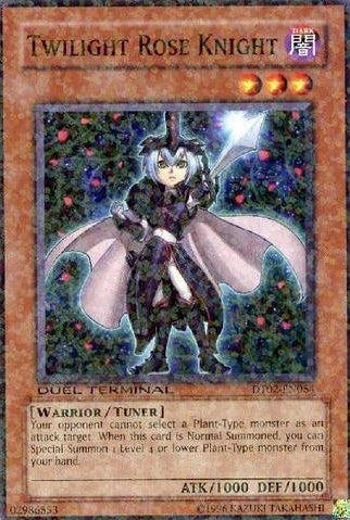 Twilight Rose Knight [DT02-EN054] Common | GnG Games